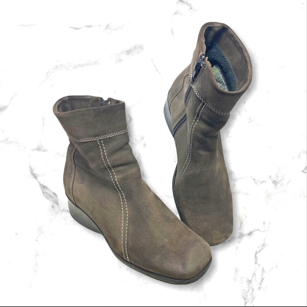 La CANADIENNE‎ Felicia Taupe Suede Waterproof Wedge Bootie